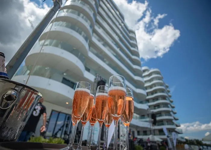 Mamaia Nord Luxury Beach